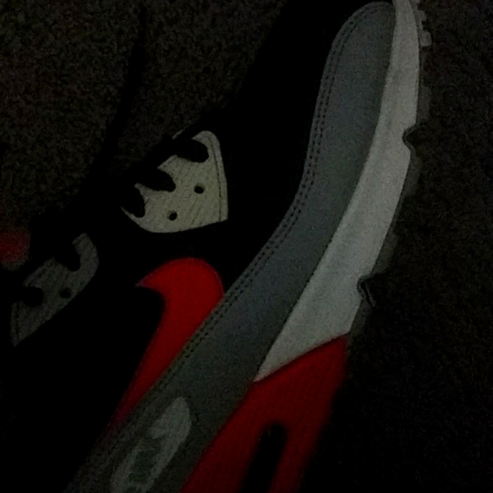 NIKE AIR MAX